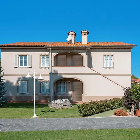 La Campagnola Bed & Breakfast *